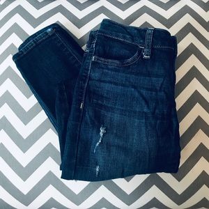 AMERICAN EAGLE | Distressed Skinny Jeggings
